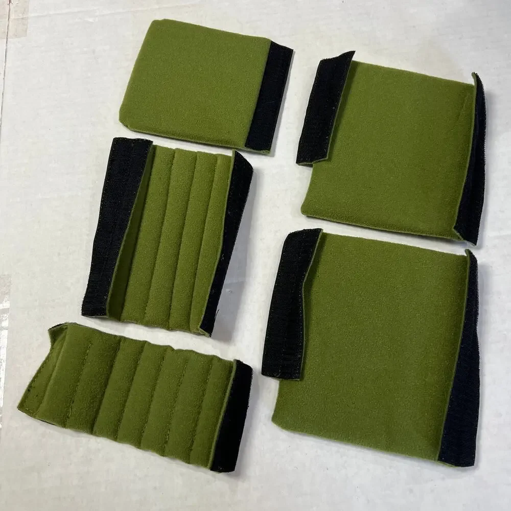 Crumpler Four Ninety Daily L Camera Laptop Messenger Bag Black Green Padded